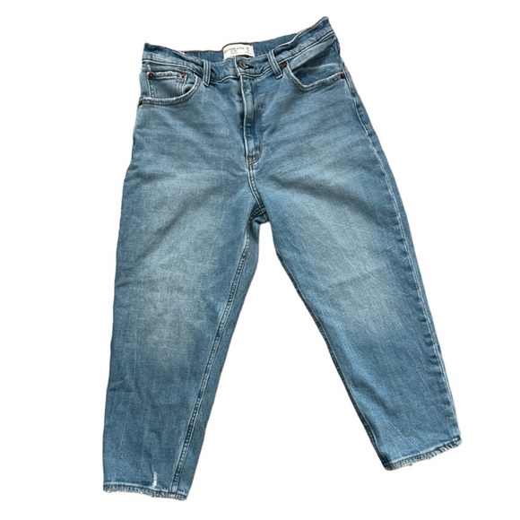 Abercrombie & Fitch The Mom High Rise Jeans Medium Blue Wash 29/8 extra short - Picture 1 of 6